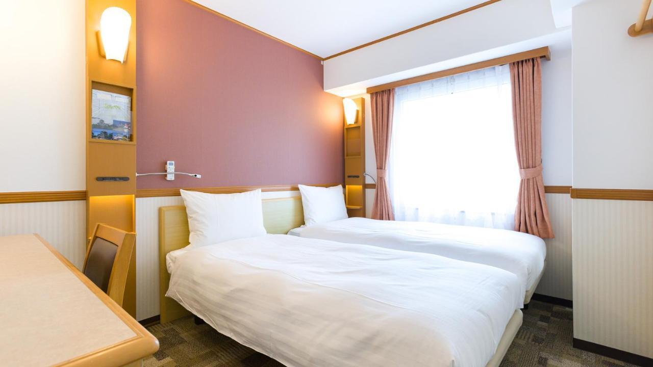 Toyoko Inn Yokohama Tsurumi Eki Higashi Guchi Εξωτερικό φωτογραφία
